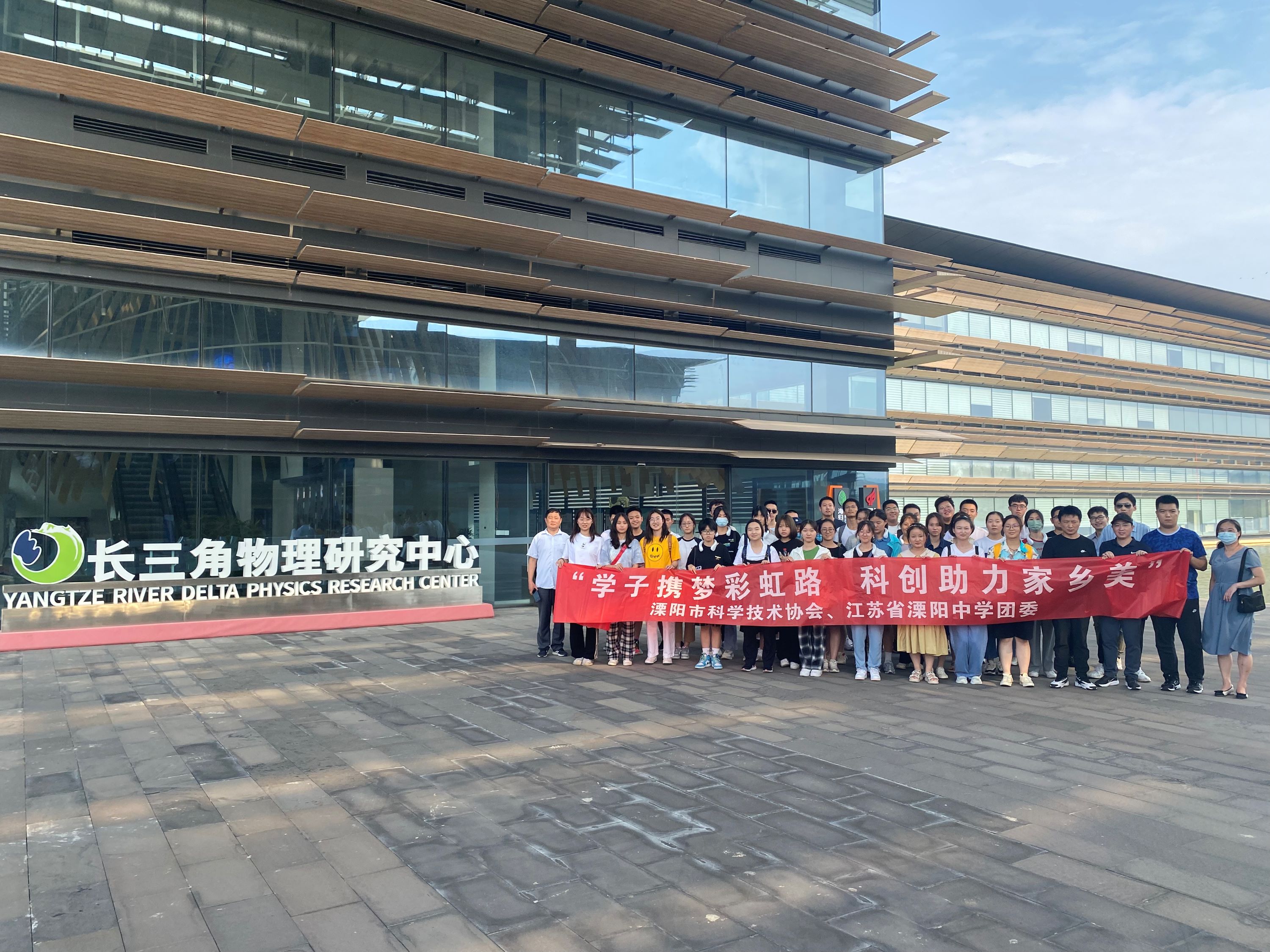 1661131745894060975.jpg 1.jpg